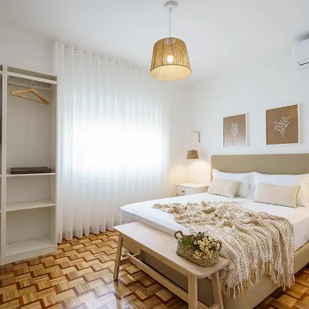 Ria By Aqualeisure Апартаменты Овар